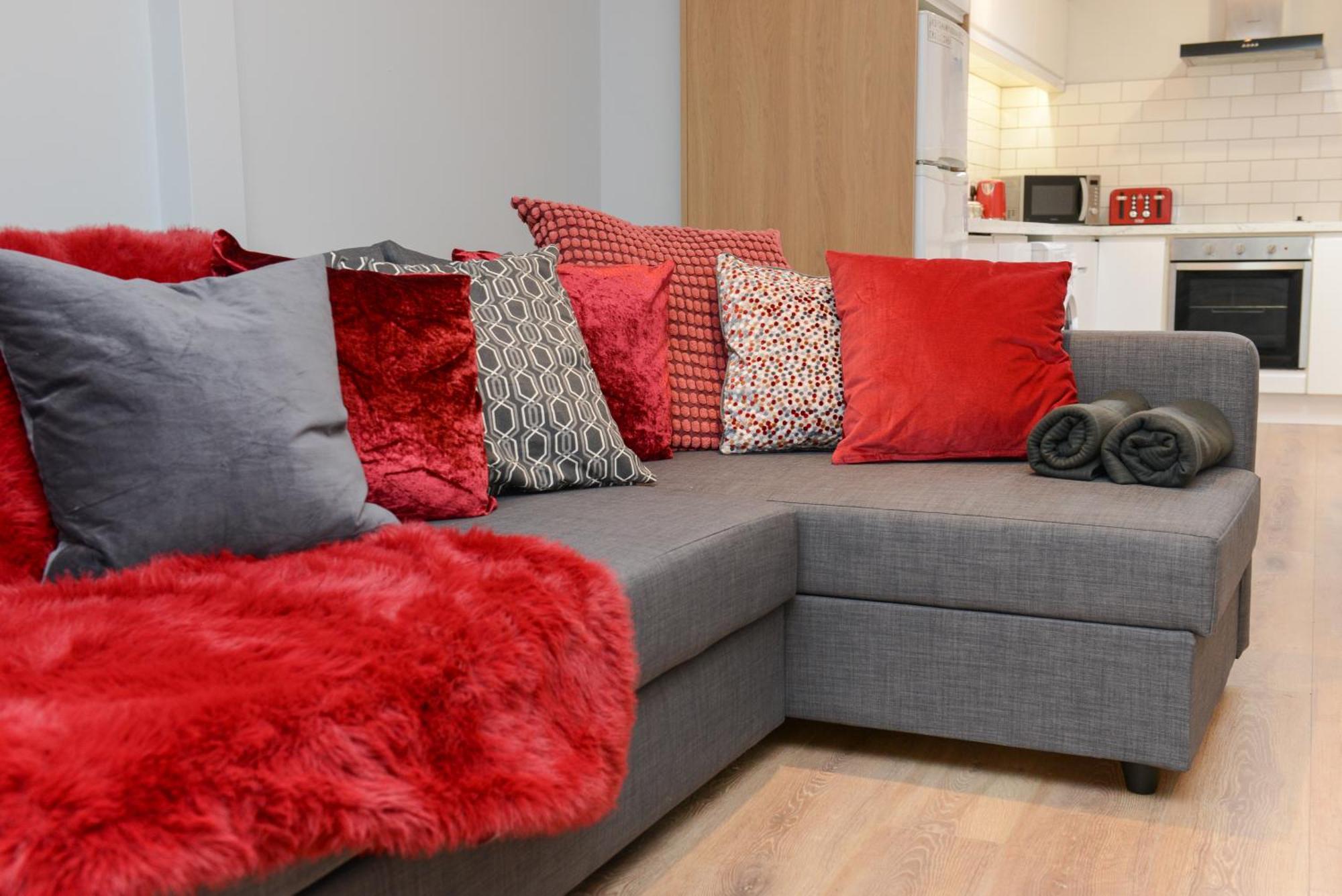 The Red Keep Fab Location - Two Bed - Two Bathrooms -Townhouse Galway Dış mekan fotoğraf